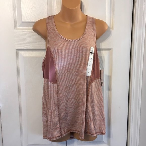 Xersion Tops - Xersion Everair Breathable Tank Top